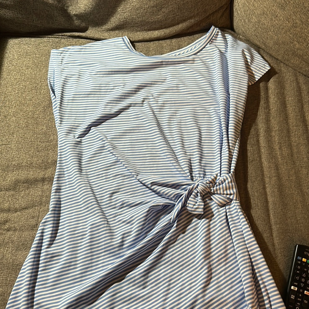 Vineyard Vines blue and white striped dress.